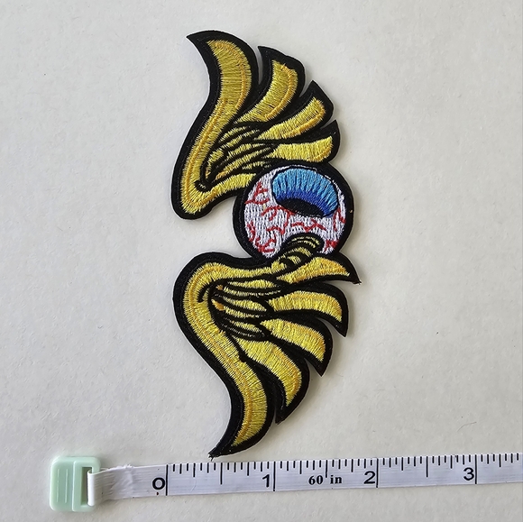 👁 Flying Eyeball Patch - Picture 3 of 4